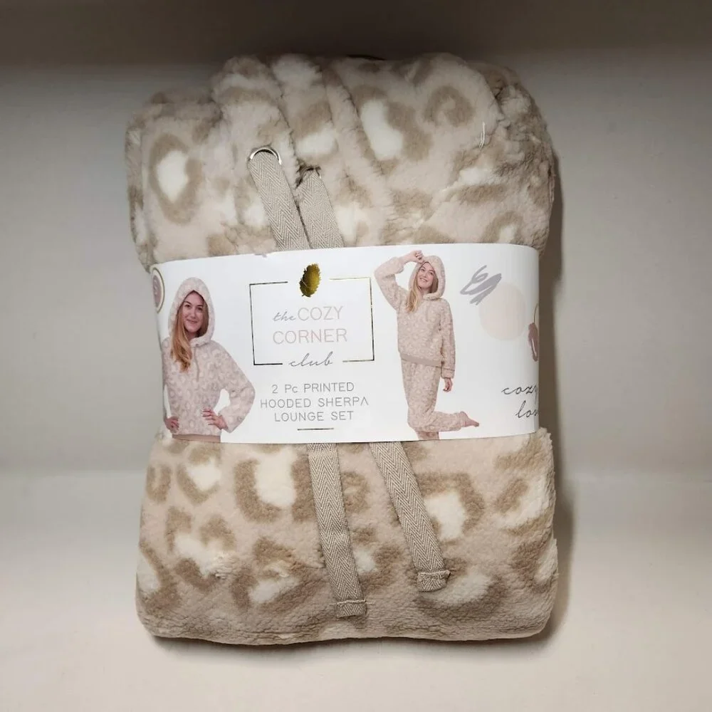 NEW Women's Pajama Gift Set PJs pajamas 2 Piece Hoodie hooded Size Small…